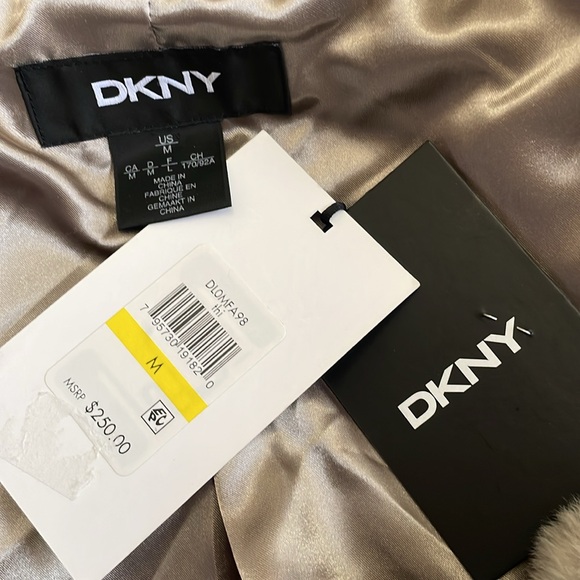 NWT DKNY Silver Grey Lux Faux Fur Lined Pockets Jacket M - Picture 5 of 6